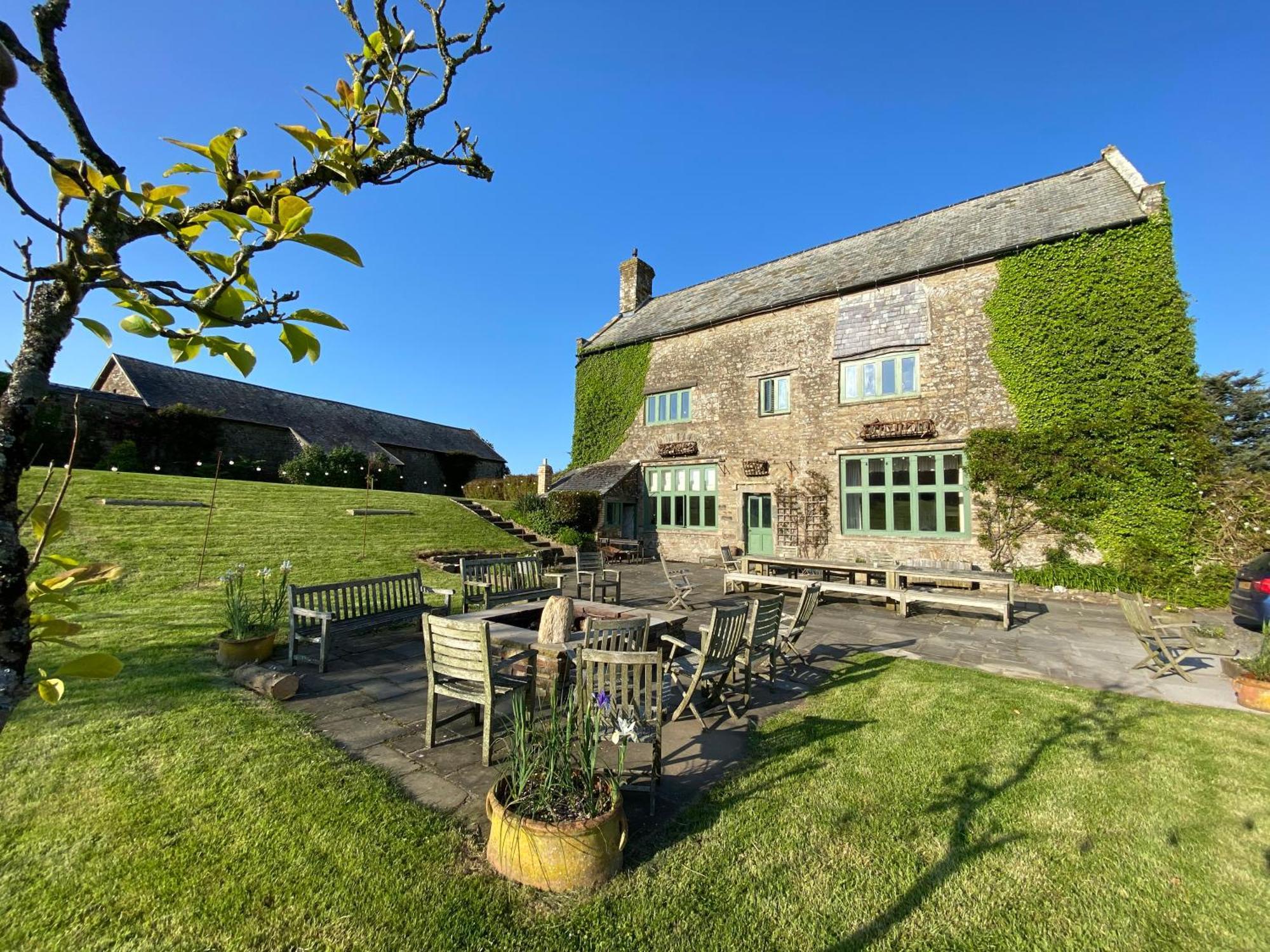 Wrafton Ash Barton - Big Party House, No Curfew!ヴィラ エクステリア 写真